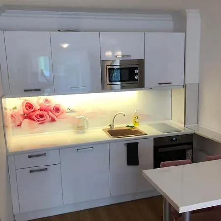 Luxurioese 2 Zimmerwohnung Mit Balkon/Spa/Pool Sunny Beach * Sunny Beach